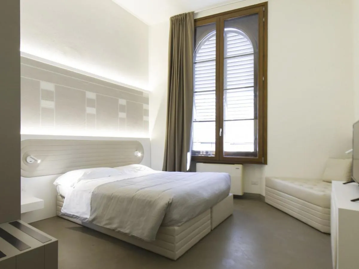 Apartment Tipologia Trilo 05 Pax By Interhome Florence